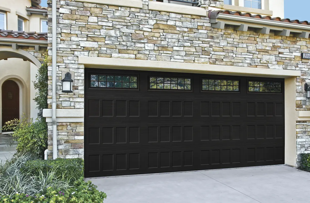 Amarr Heritage 2000 (Insulated R-6.64) Steel Garage Door
