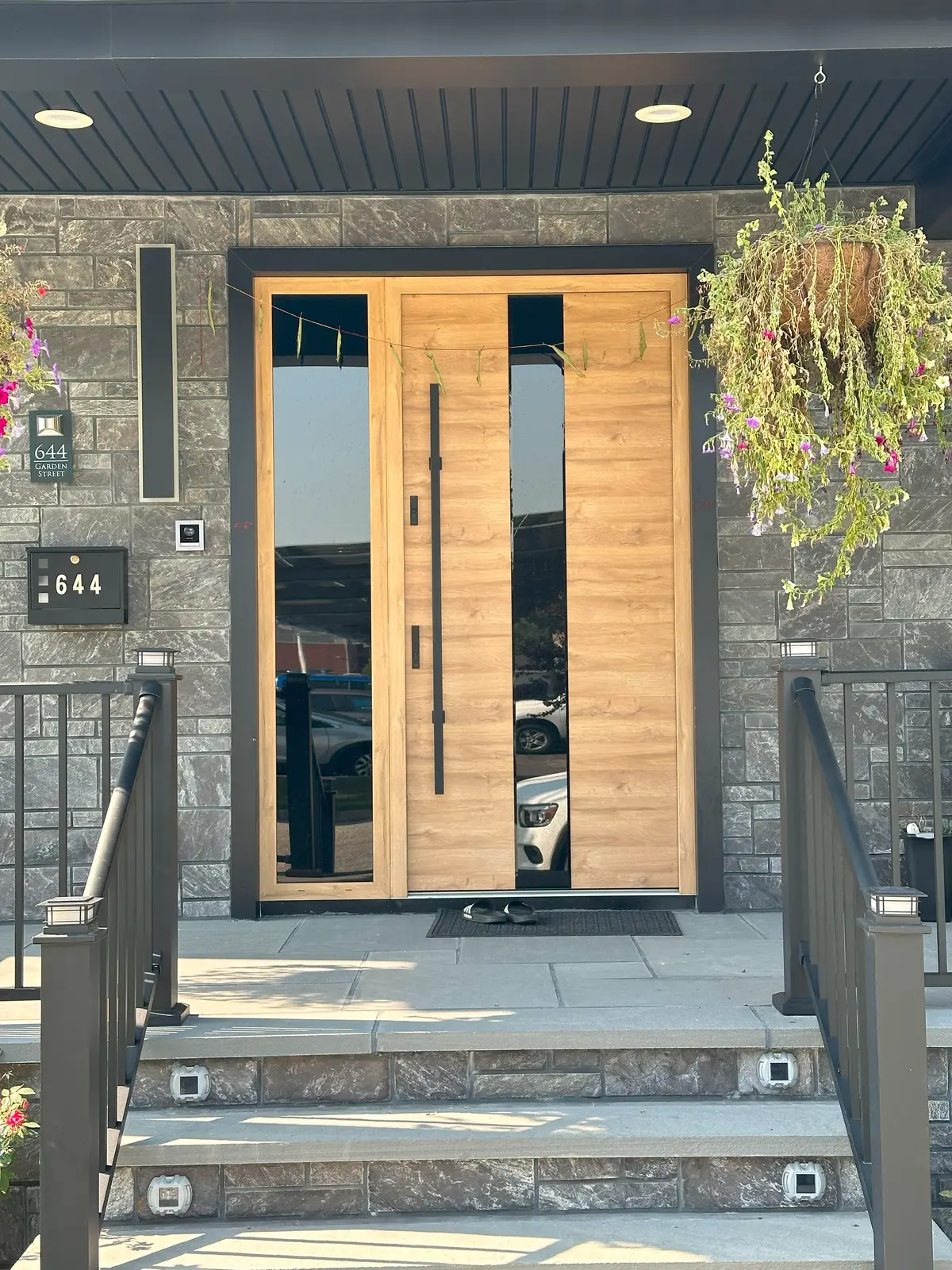 Wiener 1 - 8FT Modern Exterior Door