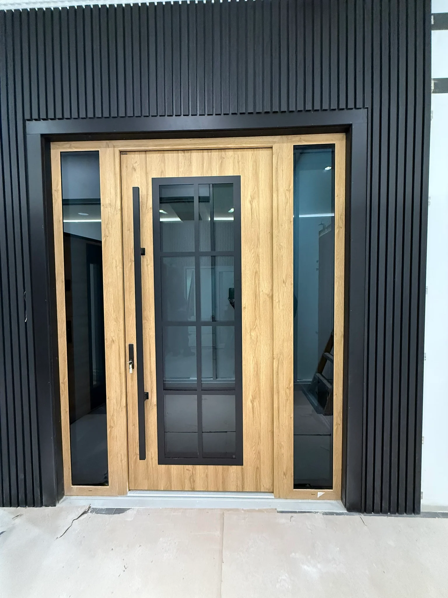 Ebern 5 - Modern Exterior Door